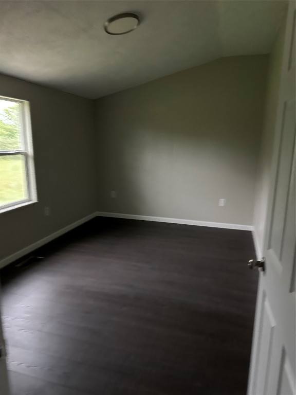 11330 Lakeview Road Brenham, TX 77833 - Photo 10 of 14 an empty room with a window