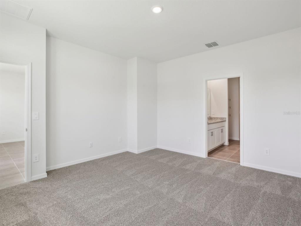 1804 Brekey Way Zephyrhills, FL 33541 - Photo 8 of 12