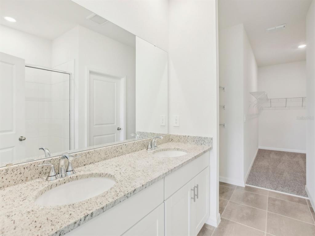 1804 Brekey Way Zephyrhills, FL 33541 - Photo 9 of 12