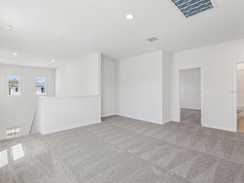 1804 Brekey Way Zephyrhills, FL 33541 - Photo 10 of 12