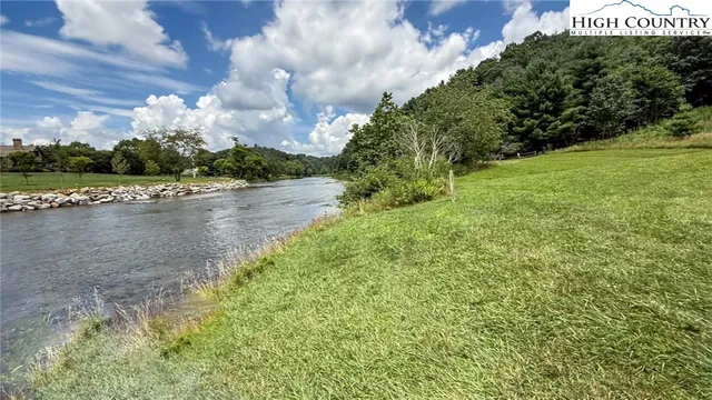 $60,000 | Tbd - Lot 40 Tbd - Court, Jefferson, NC 28640