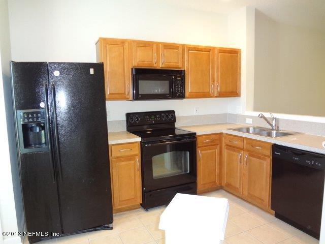 3583 Pebble Path Lane Jacksonville, FL 32224 - Photo 4 of 14 Kitchen