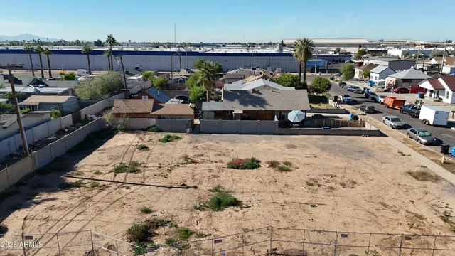 a picture of water with a building in the background