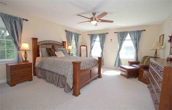 6 Sandy Ridge Road Sterling, MA 01564 - Photo 11 of 28 Gallery Image 11
