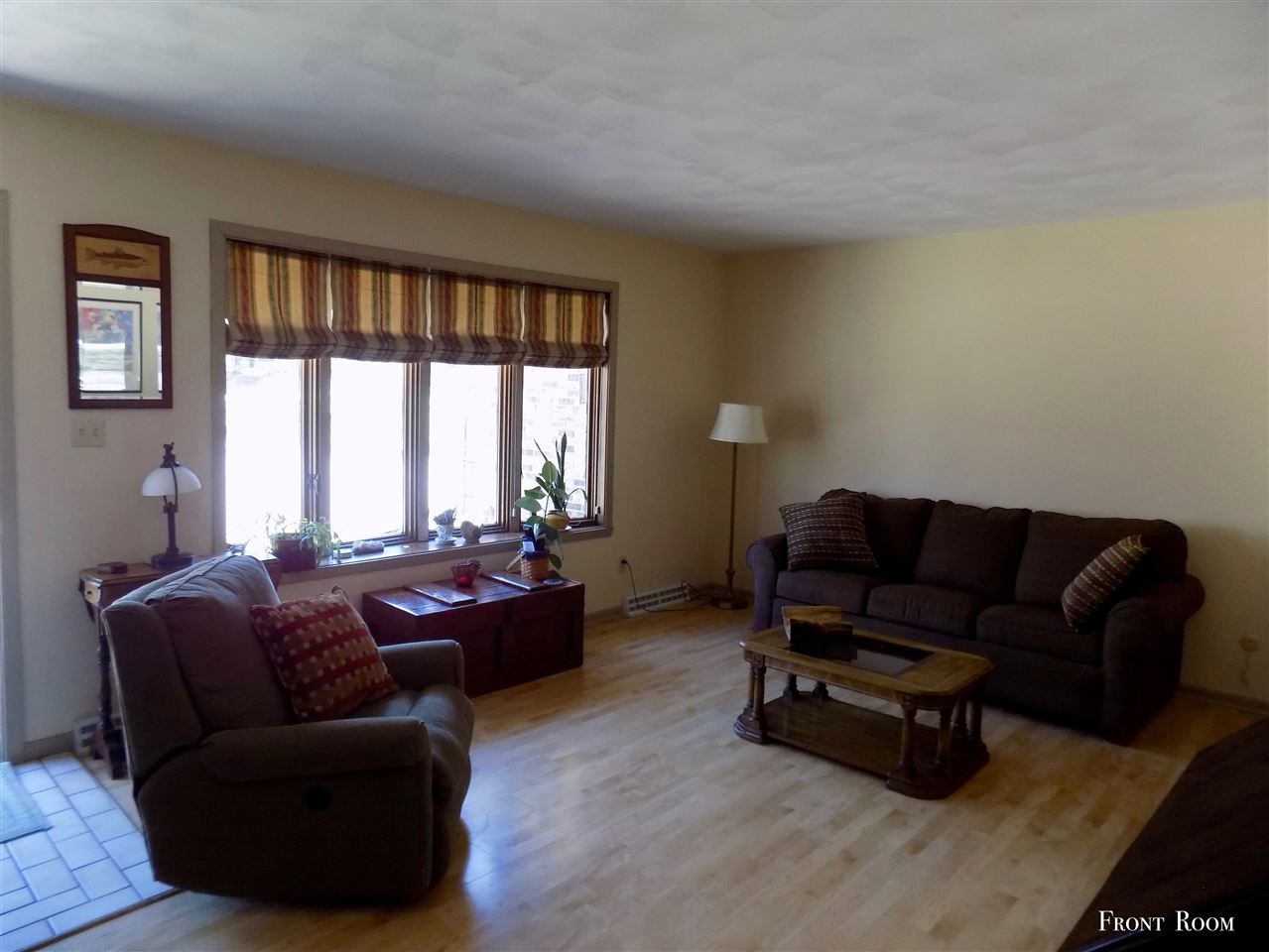 4401 Centerville Road Rockford, IL 61102 - Photo 4 of 23 a living room with furniture and a large window