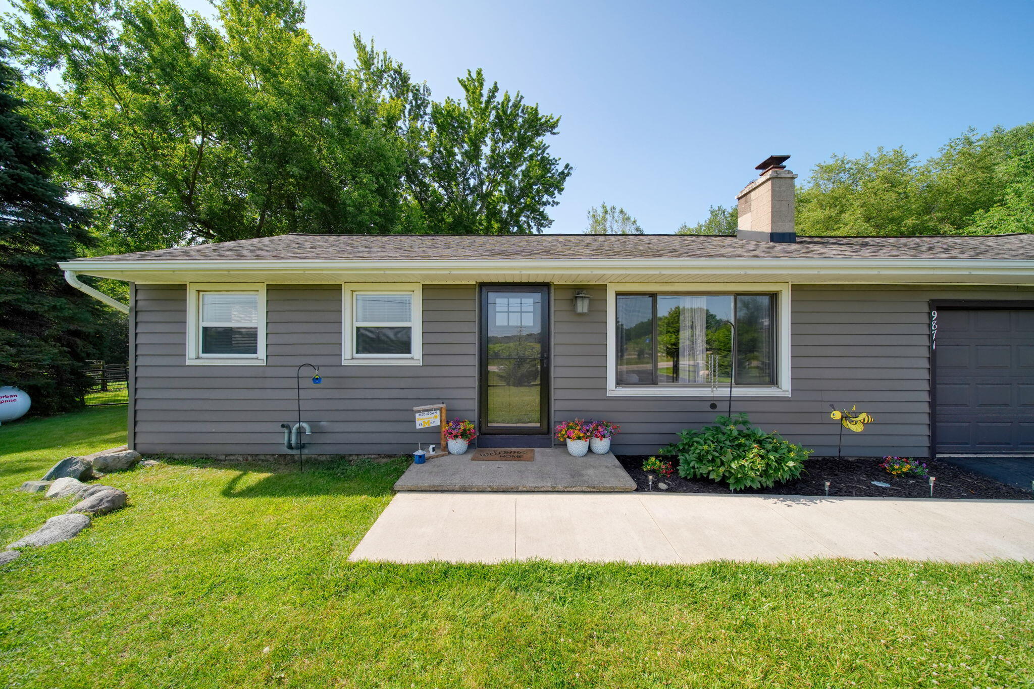 9871 Knight Road Grass Lake, MI 49240 - Photo 7 of 44 7-web-or-mls-DSC08032_HDR