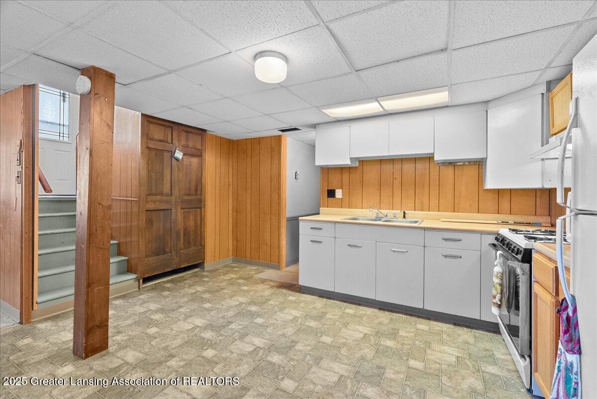 3294 Green Road St. Johns, MI 48879 - Photo 26 of 60 LL Kitchen