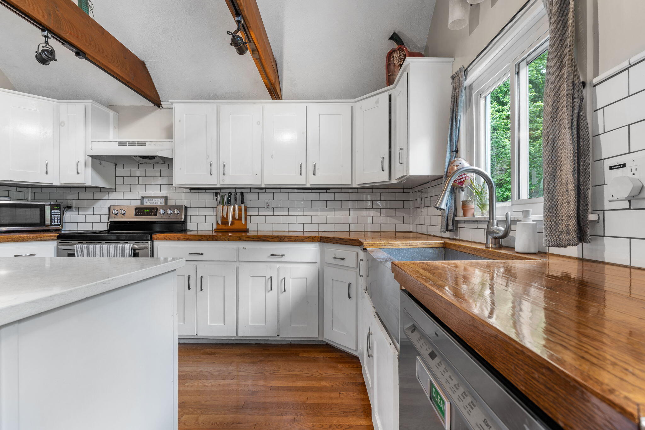 15 Power House Road Berwick, ME 03901 - Photo 6 of 44 Kitchen