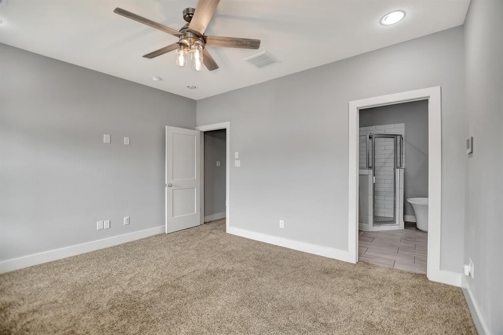 20 Evanston Street Houston, TX 77015 - Photo 20 of 31 a view of an empty room with a ceiling fan