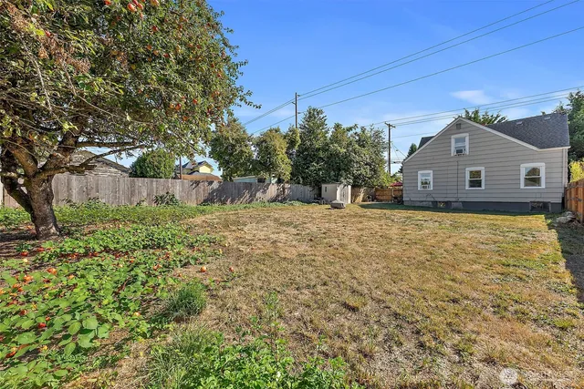 $525,000 | 6329 South J Street, Tacoma, WA 98408