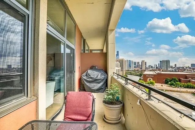 $2,500 | 900 North Kingsbury Street, Unit 1110, Chicago, IL 60610