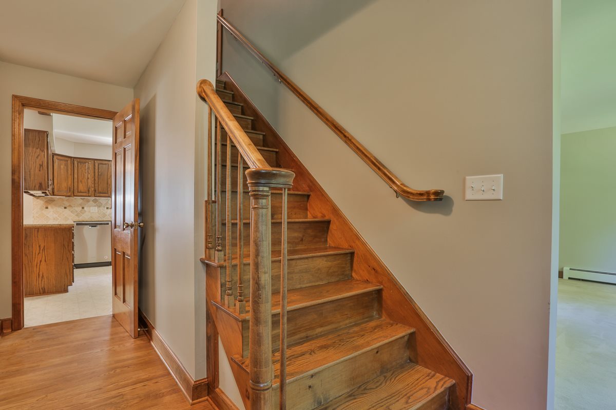 20 Gage Road Bedford, NH 03110 - Photo 7 of 30