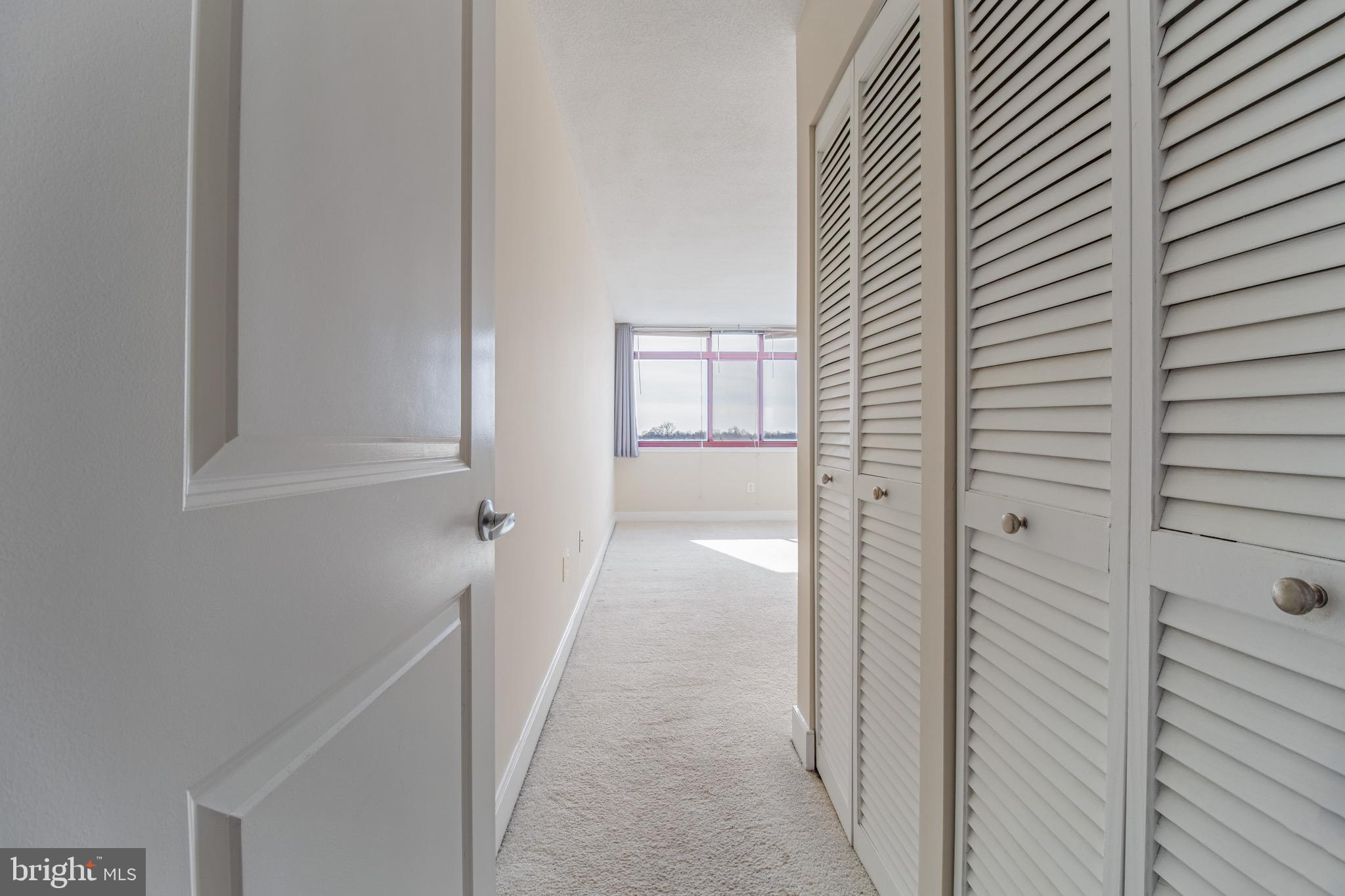 1220 Blair Mill Road, Unit 801 Silver Spring, MD 20910 - Photo 13 of 24