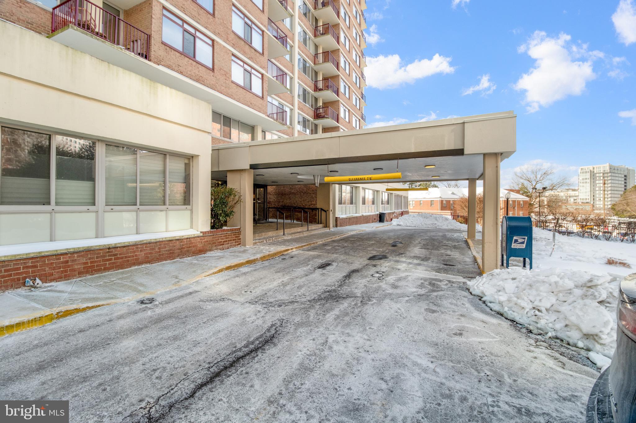 1220 Blair Mill Road, Unit 801 Silver Spring, MD 20910 - Photo 23 of 24