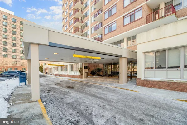 $258,500 | 1220 Blair Mill Road, Unit 801, Silver Spring, MD 20910