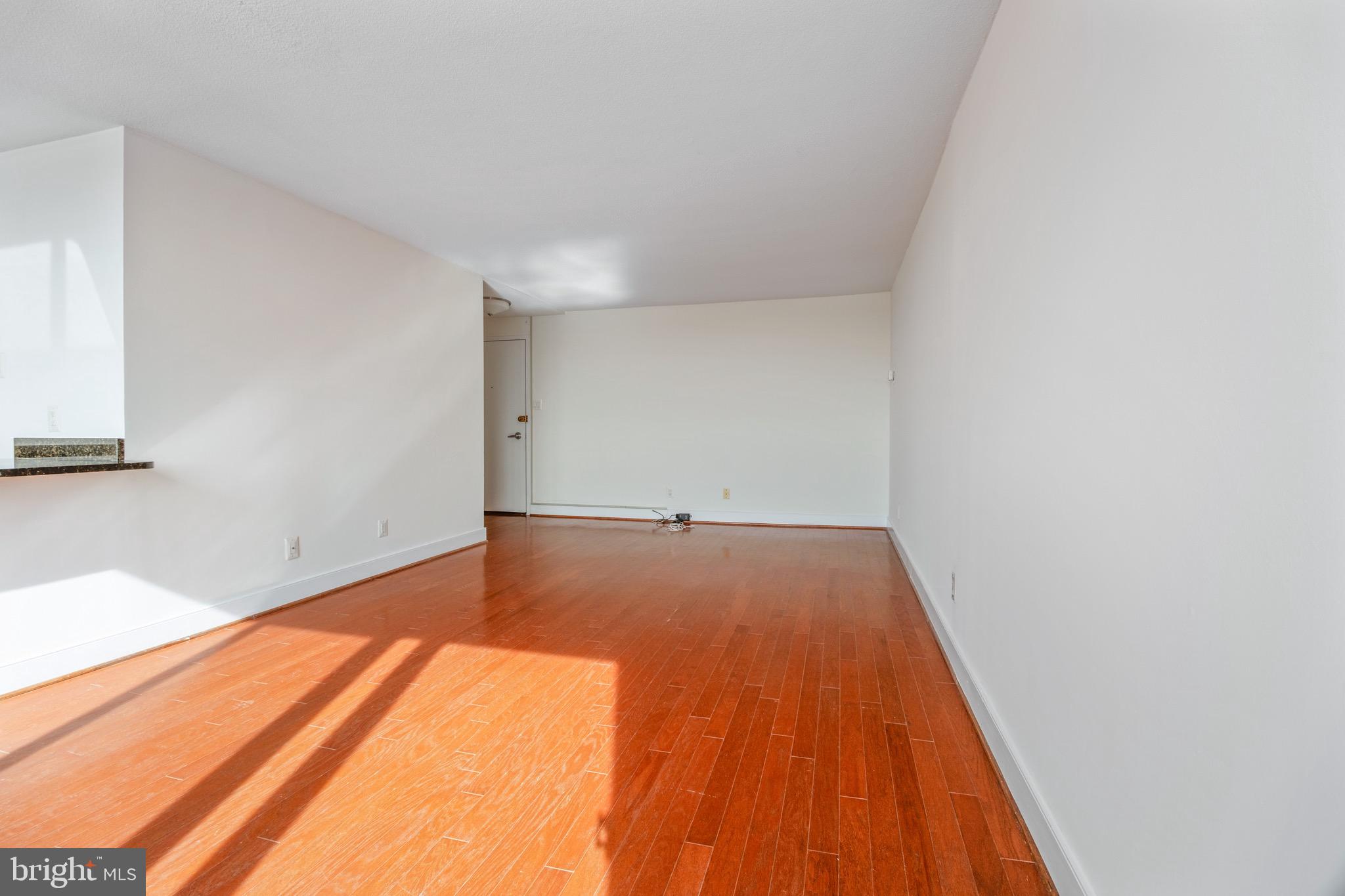 1220 Blair Mill Road, Unit 801 Silver Spring, MD 20910 - Photo 3 of 24