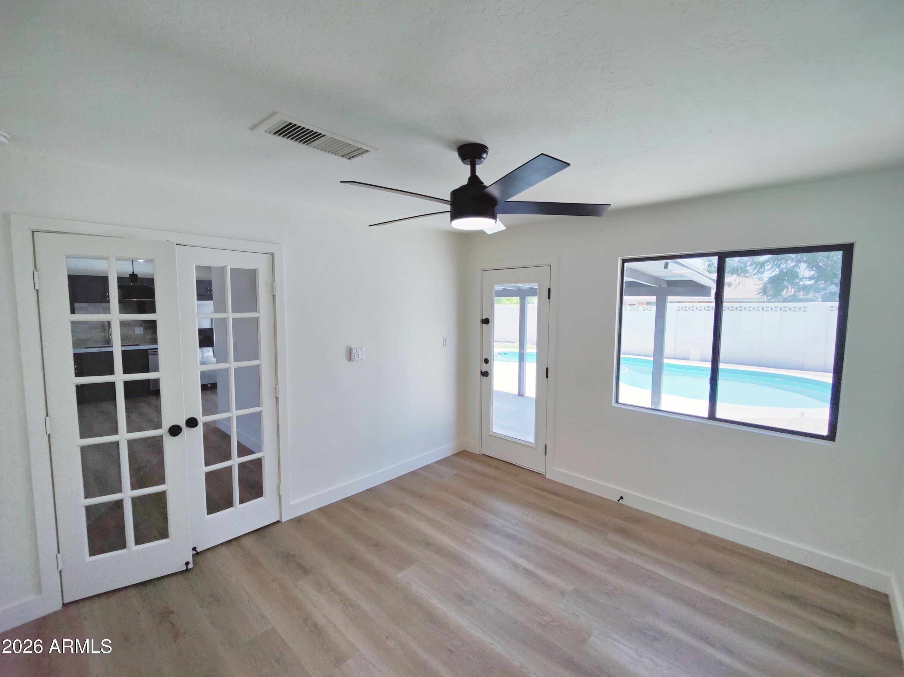 7321 East Coronado Road Scottsdale, AZ 85257 - Photo 9 of 18 7321 (8)