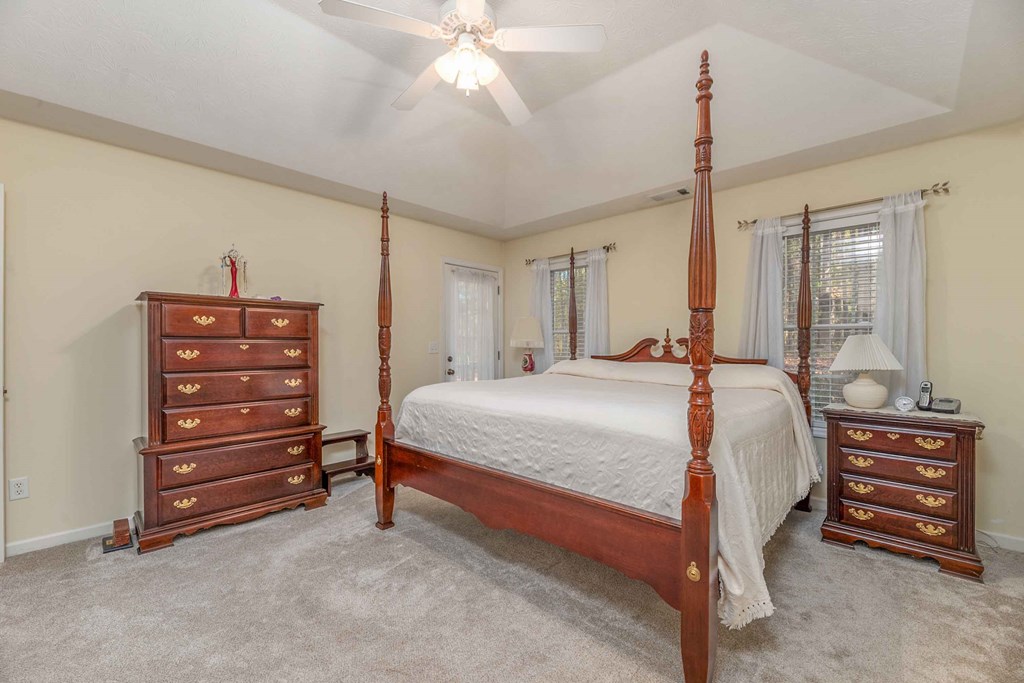 1207 Mack Scott Road Pine Mountain, GA 31822 - Photo 24 of 38 Master w/ access to back wooden deck!