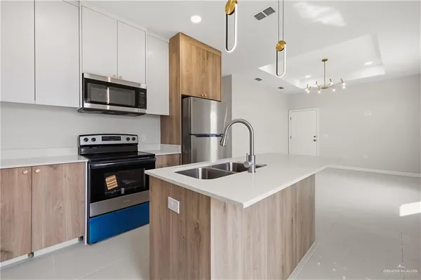 $169,500 | 4225 Heron Avenue, Unit 13, McAllen, TX 78504