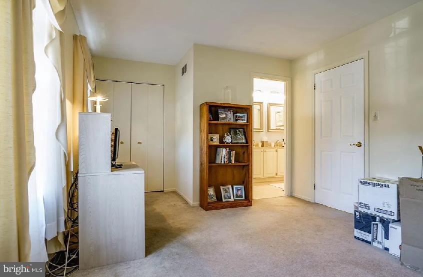 532 Canterbury Road Norristown, PA 19403 - Photo 22 of 22 Bright and inviting living space.