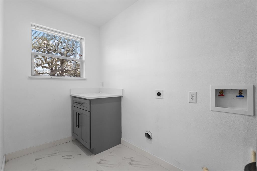 1024 Greenlee Street Denton, TX 76201 - Photo 23 of 26