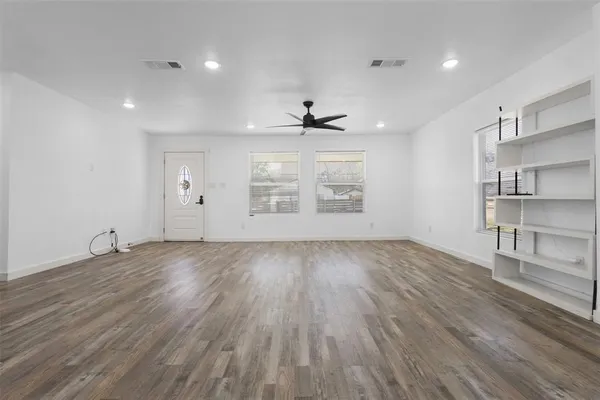 $395,000 | 1024 Greenlee Street, Denton, TX 76201