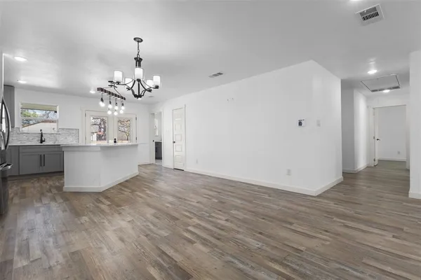 $395,000 | 1024 Greenlee Street, Denton, TX 76201