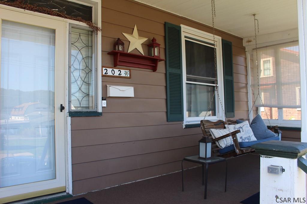 202 Spring Street Johnstown, PA 15906 - Photo 2 of 24 Gallery Image 2