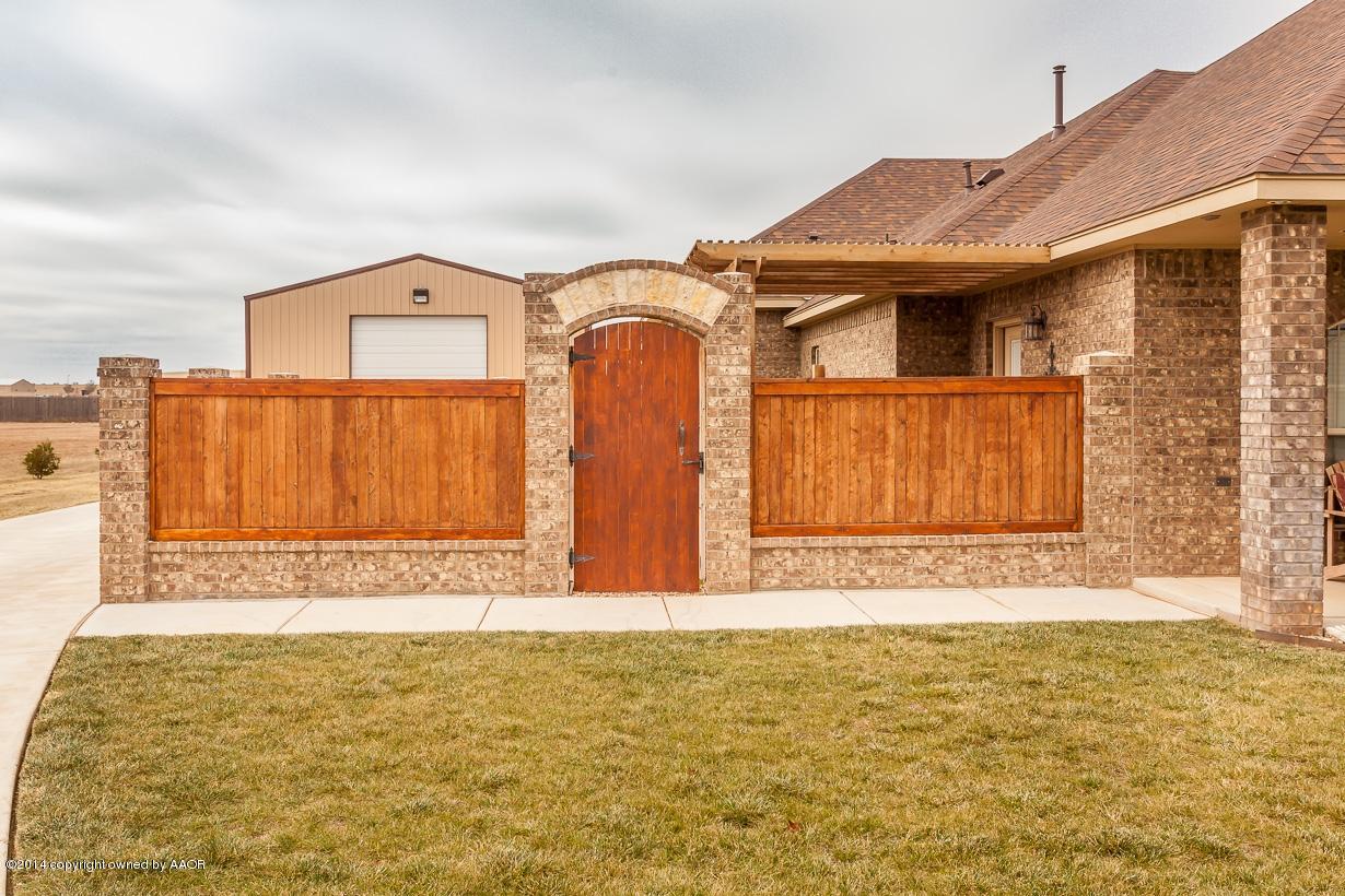 18500 Grasslands Road Bushland, TX 79124 - Photo 4 of 33 fenced in patio off dining