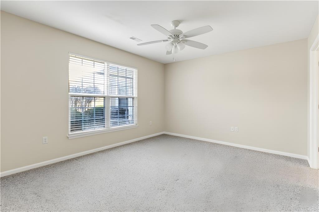 11274 South Pflumm Road Olathe, KS 66215 - Photo 19 of 24