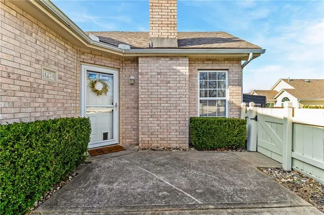 $315,000 | 11274 South Pflumm Road, Olathe, KS 66215