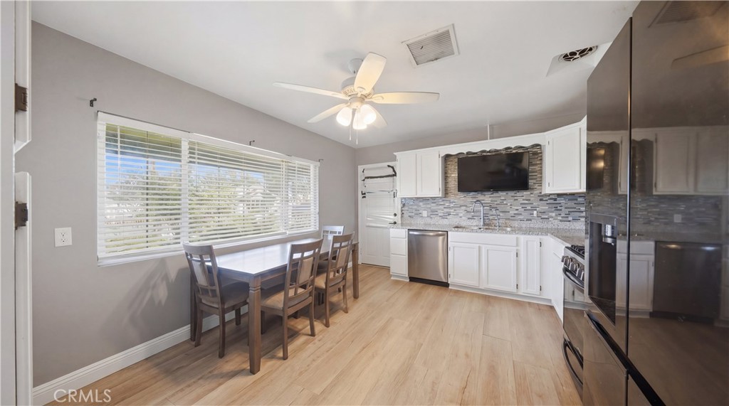 3558 Washington Street Riverside, CA 92504 - Photo 3 of 14