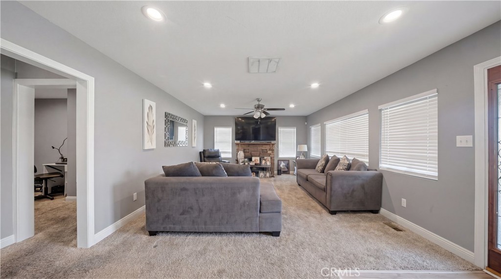 3558 Washington Street Riverside, CA 92504 - Photo 6 of 14