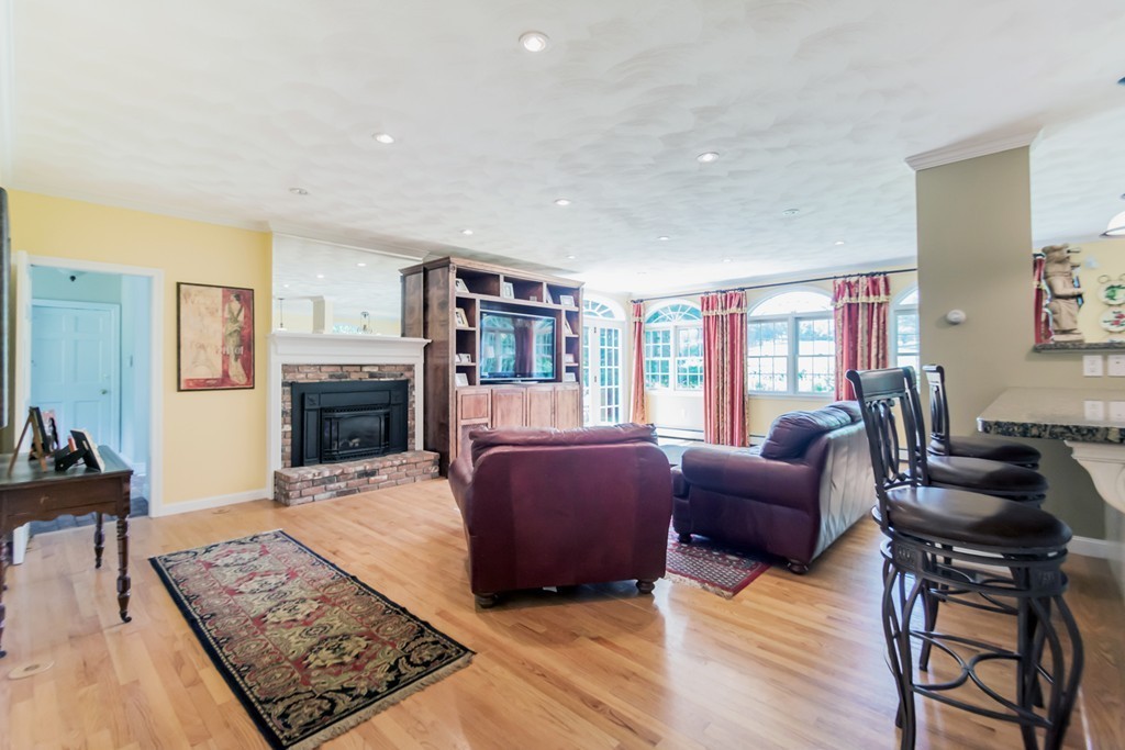 10 Blood Road Andover, MA 01810 - Photo 8 of 16 Gallery Image 8