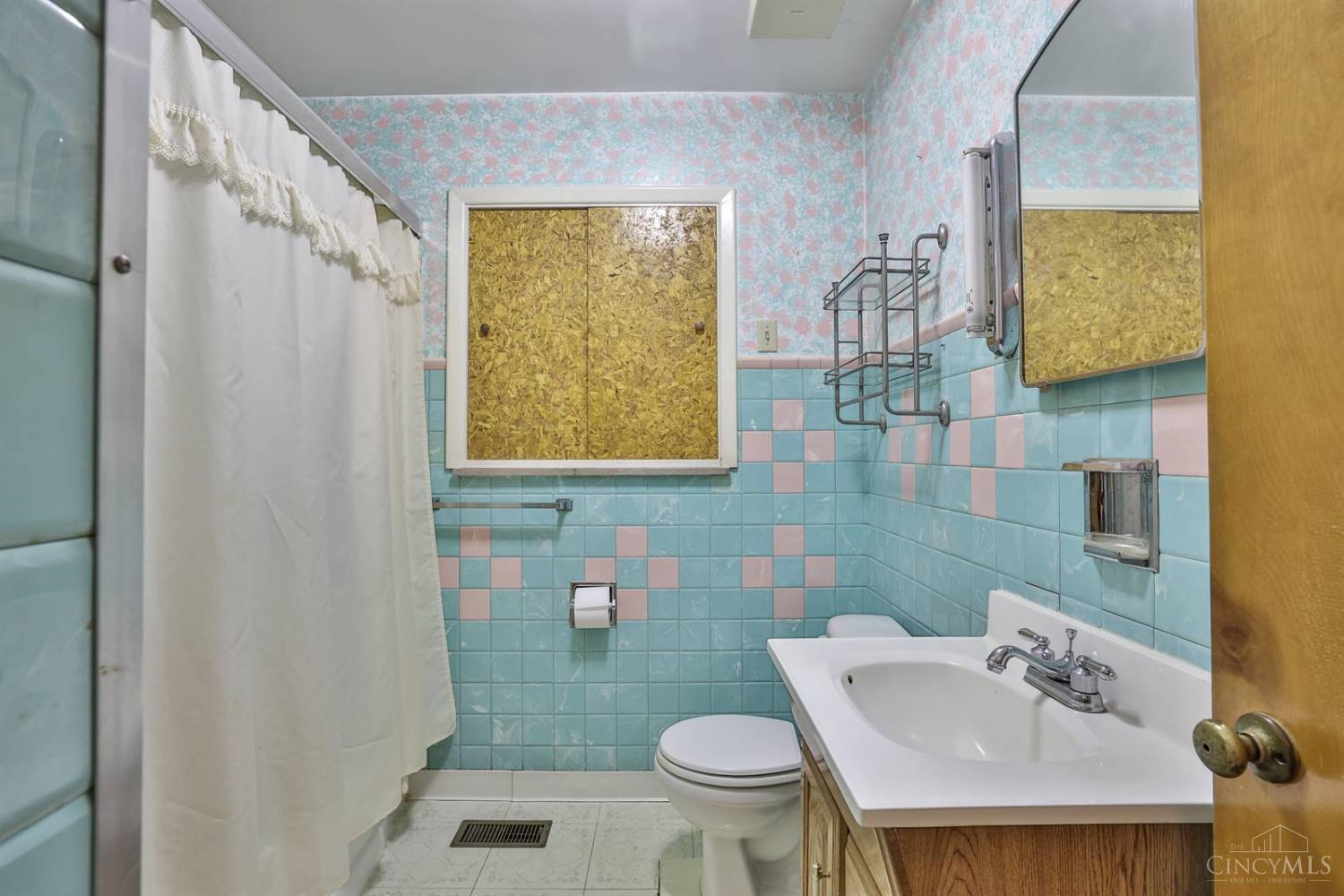 5576 Sheits Road Cincinnati, OH 45252 - Photo 25 of 37 Gallery Image 25