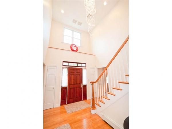 242 Weston Road Wellesley, MA 02482 - Photo 4 of 30