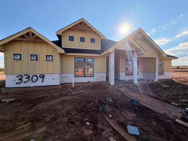 a house view with a outdoor space