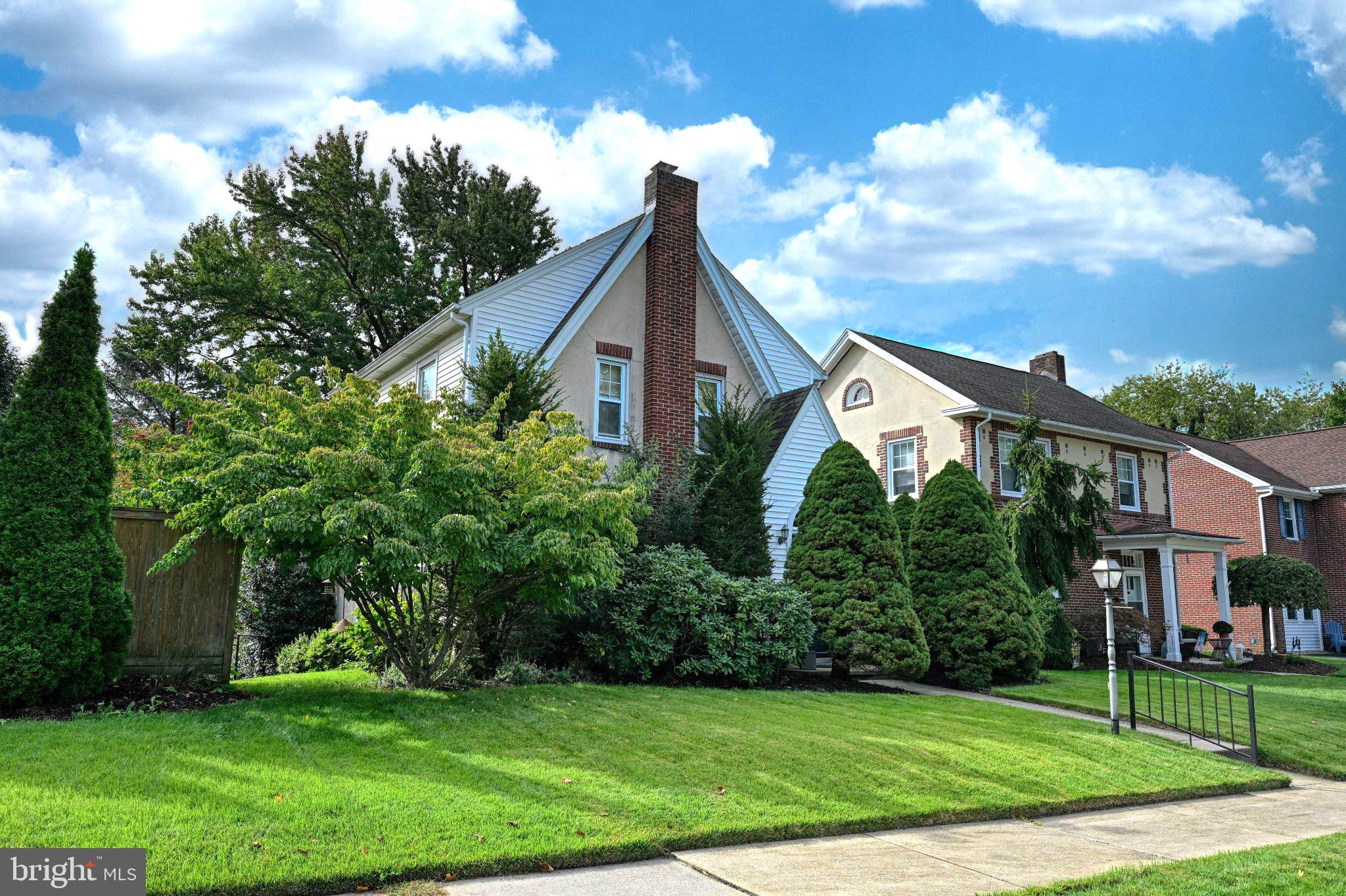 108 Spring Crest Boulevard Sinking Spring, PA 19608 - Photo 2 of 32 Front of House