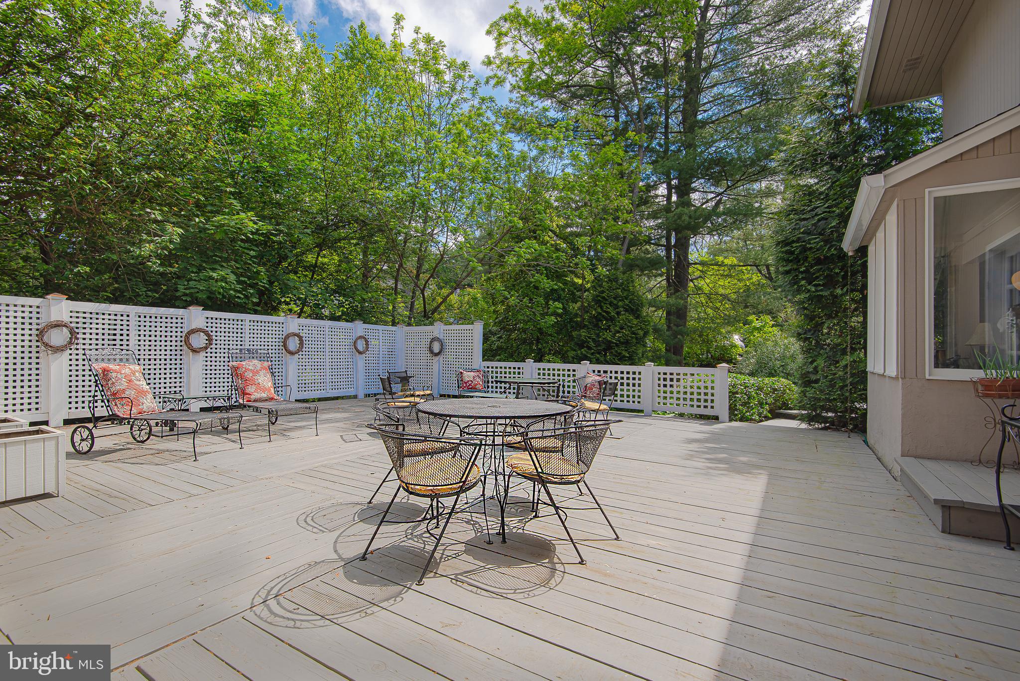 1506 Berwick Road Baltimore, MD 21204 - Photo 52 of 60 Back entertaining deck