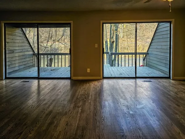 $1,900 | 643 Riverside Drive, Ellijay, GA 30540