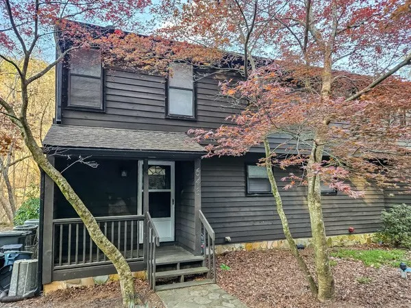 $1,900 | 643 Riverside Drive, Ellijay, GA 30540