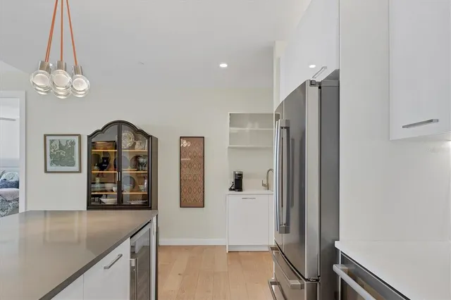 $1,700,000 | 300 South Pineapple Avenue, Unit 302, Sarasota, FL 34236