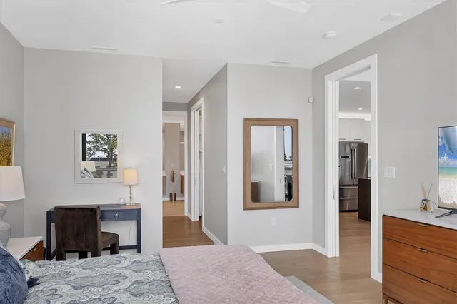 $1,700,000 | 300 South Pineapple Avenue, Unit 302, Sarasota, FL 34236