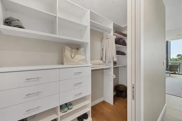 $1,700,000 | 300 South Pineapple Avenue, Unit 302, Sarasota, FL 34236