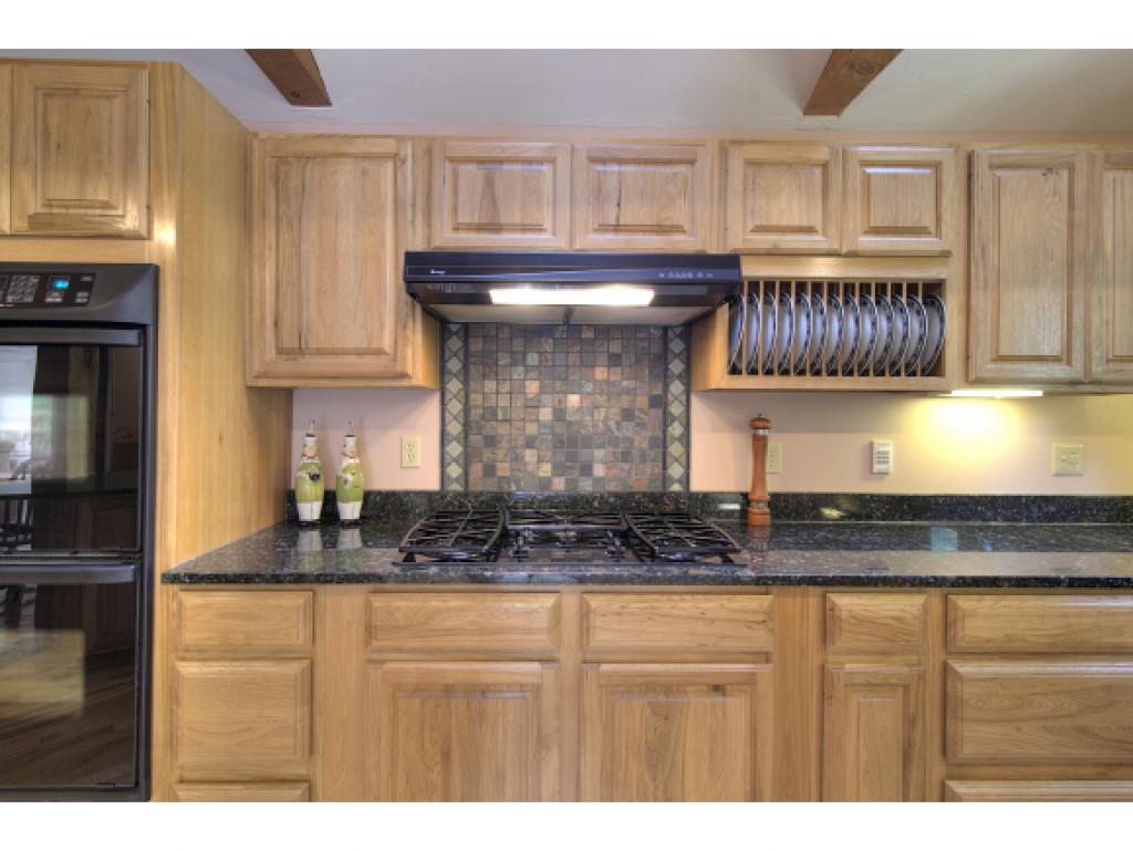 488 East Dunbarton Road Goffstown, NH 03045 - Photo 12 of 36