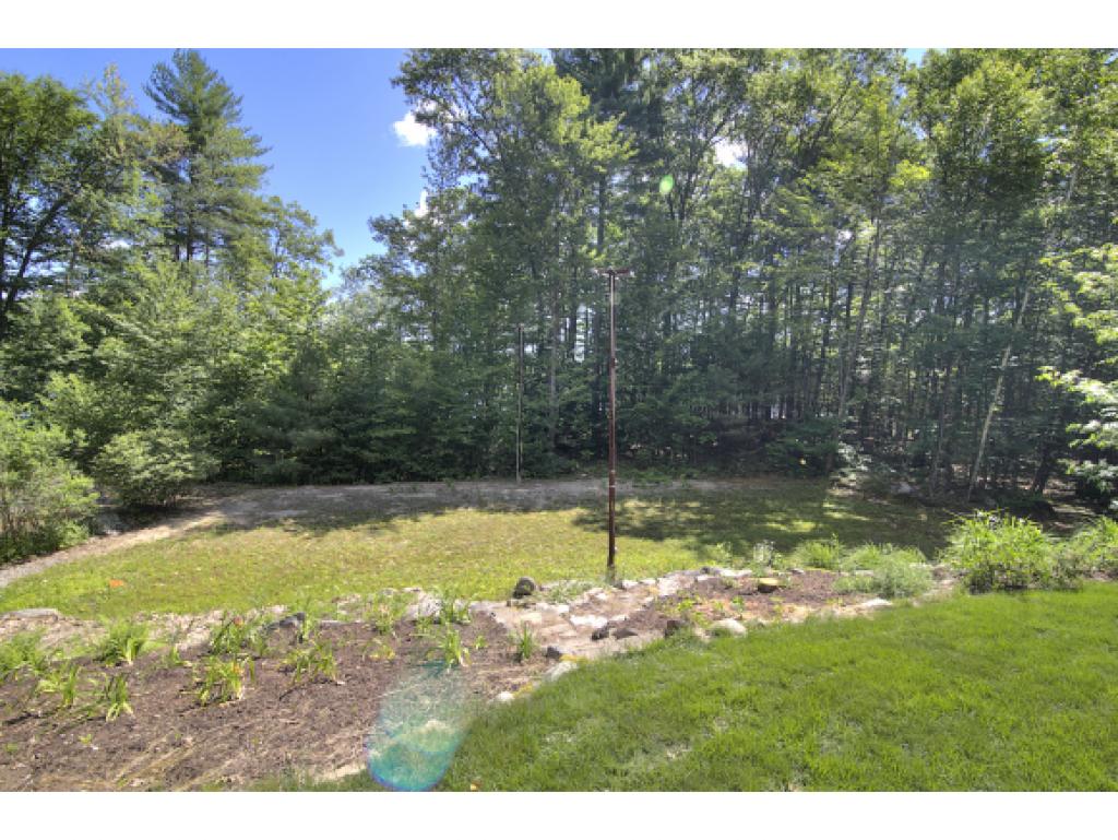 488 East Dunbarton Road Goffstown, NH 03045 - Photo 35 of 36
