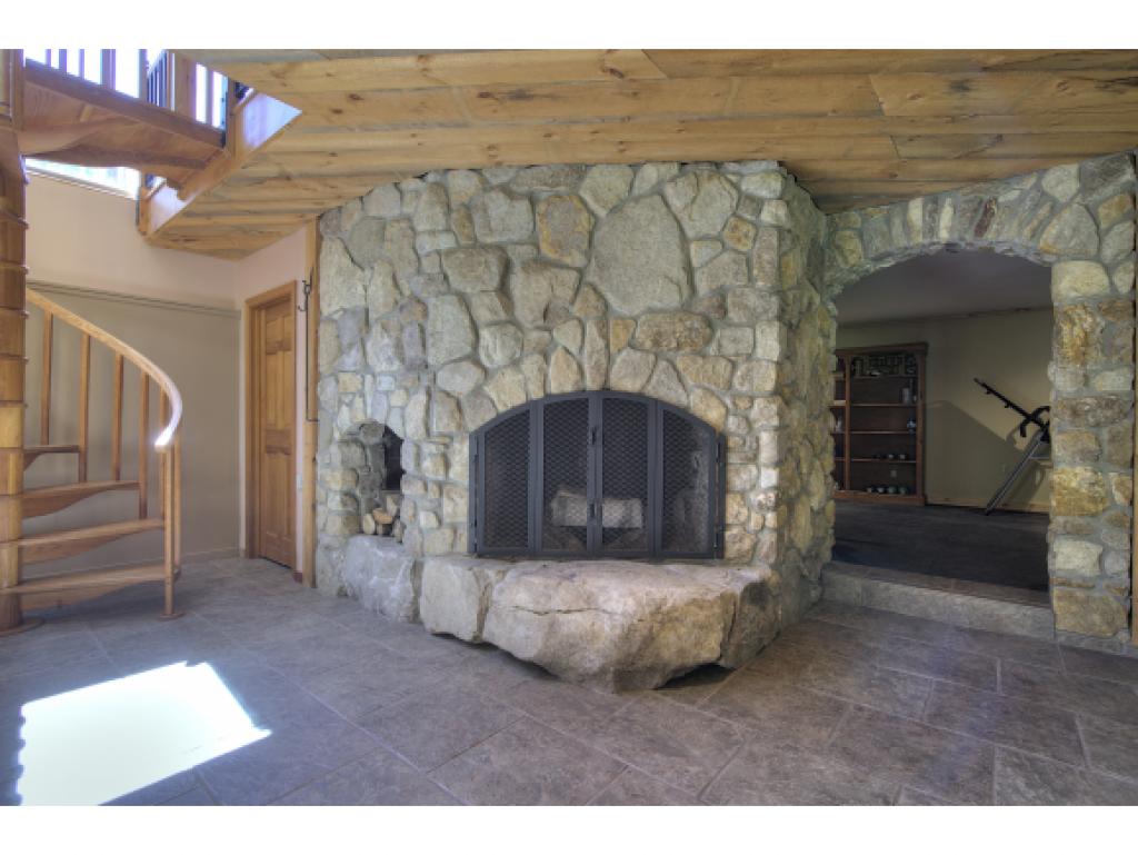 488 East Dunbarton Road Goffstown, NH 03045 - Photo 8 of 36