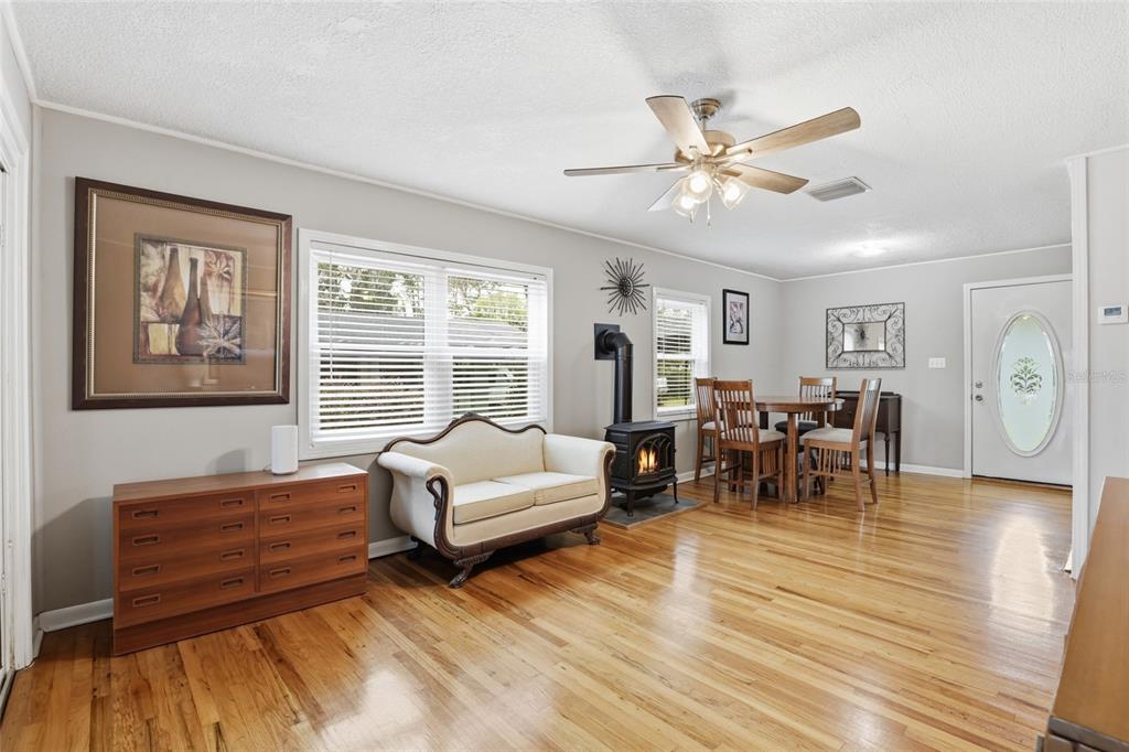 8096 Southwest County Road 18 Hampton, FL 32044 - Photo 16 of 60