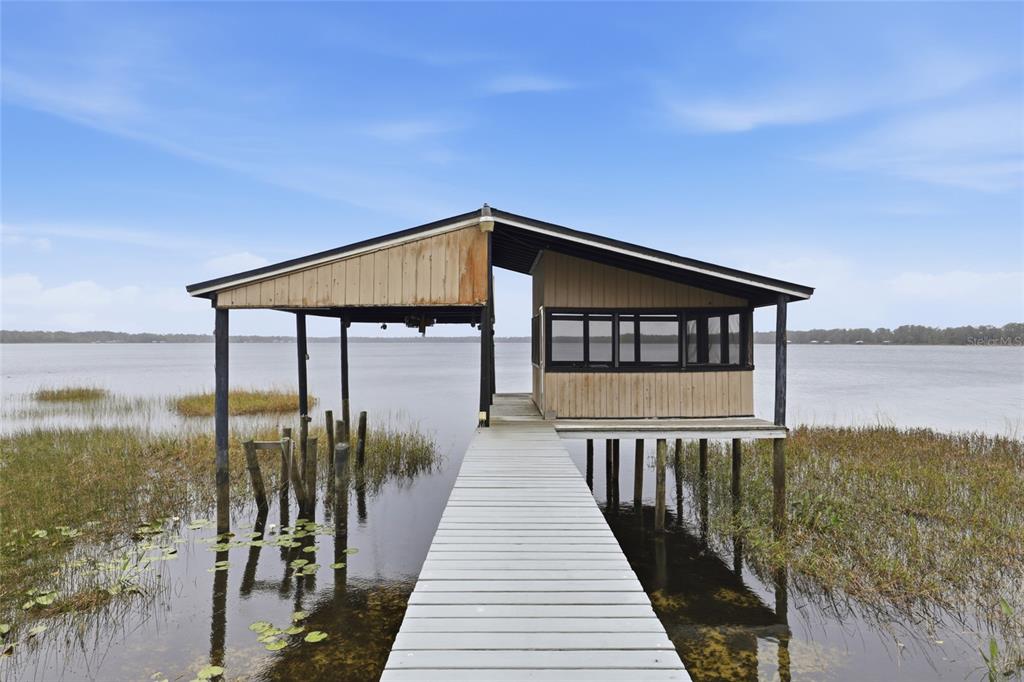 8096 Southwest County Road 18 Hampton, FL 32044 - Photo 3 of 60