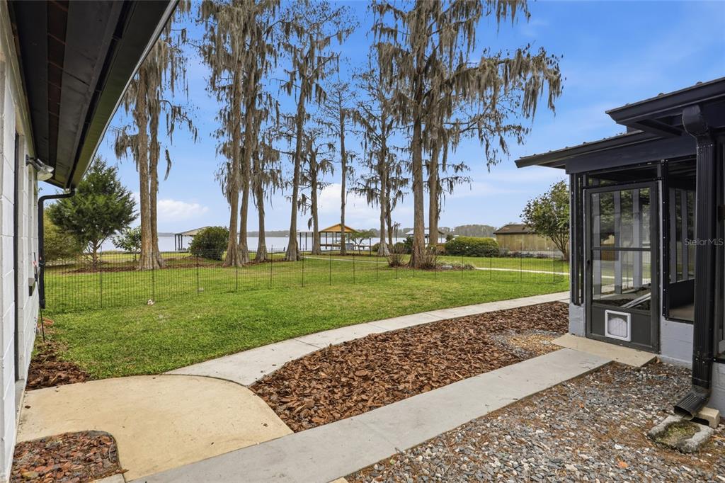 8096 Southwest County Road 18 Hampton, FL 32044 - Photo 34 of 60